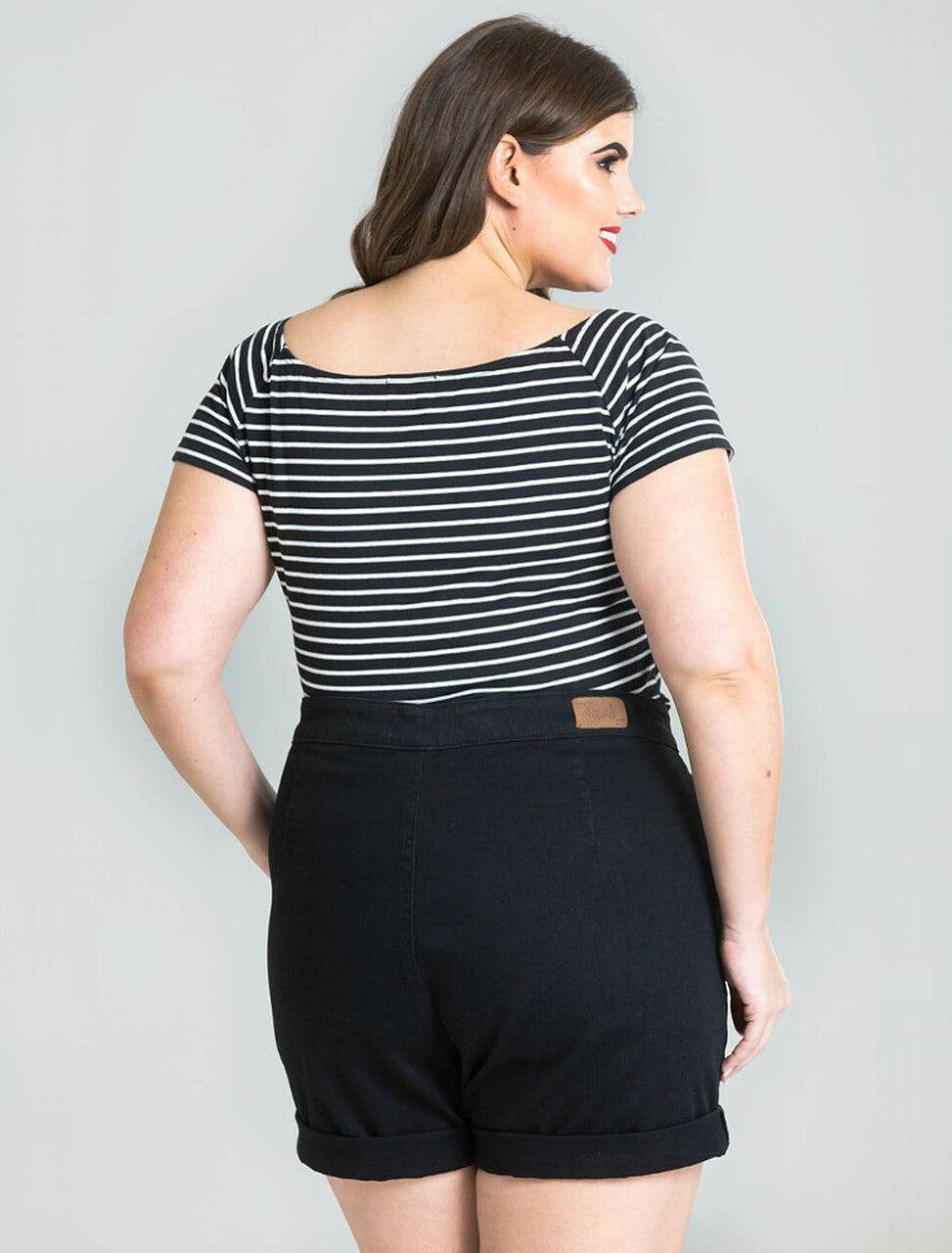 Hell Bunny 5533 Yaz Shorts Black - Nichole Jade Rockabilly Boutique