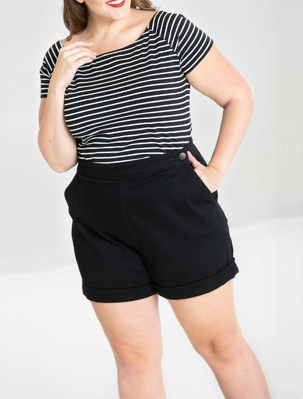 Hell Bunny 5533 Yaz Shorts Black - Nichole Jade Rockabilly Boutique